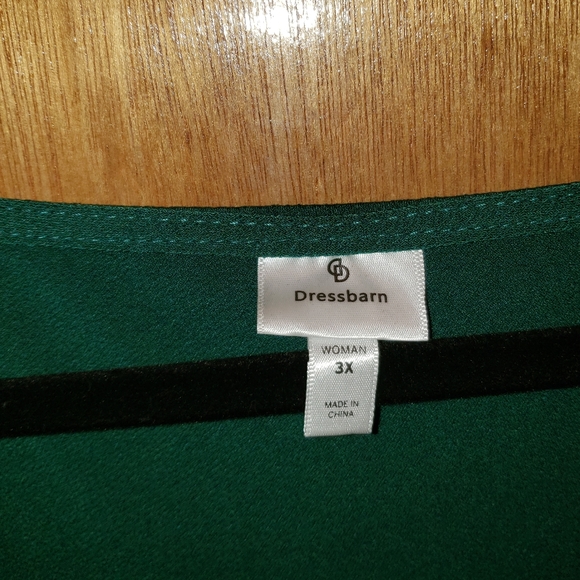 Dress Barn Green Sleeveless top 3X - Picture 3 of 4